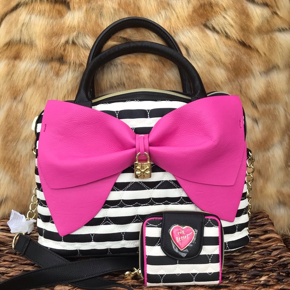 NWT Betsey Johnson Dome Satchel Black/White/Pink